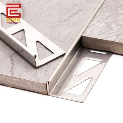 Decoratieve metalen hoekplaten voor de buitenkant