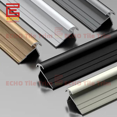 Aluminiumchroom Buitenste hoekwand paneel trim en rand 8mm
