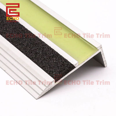 Luminescentie L-vormige aluminium traprand Trapneusversiering